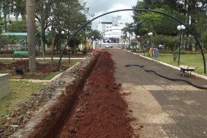 iluminacao publica_Praça_Xaxim